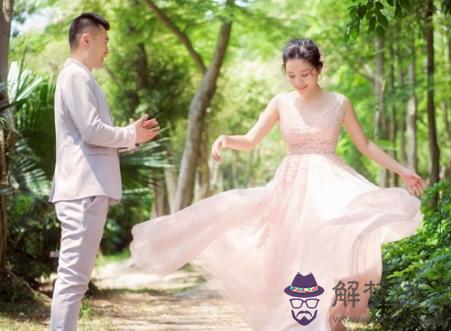 女大男四歲婚姻需注意什麼