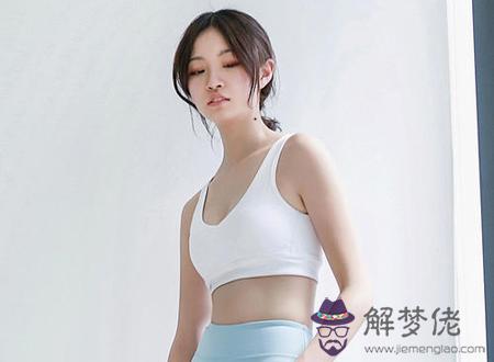 女人左脖子上有痣代表什麼