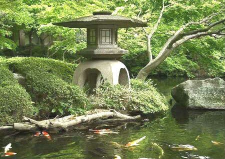 別墅院子里養魚風水