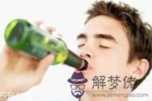 喝酒前吃什麼不容易醉？蛋白質食物是首選