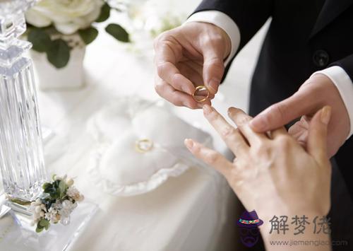 二婚和復婚哪個幸福 復婚和再婚的區別