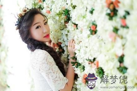 屬蛇2019年剩下時間里結婚的吉日推薦！(圖文)