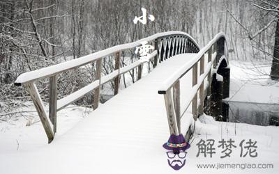 2019年小雪節氣戌時出生喜用神是金嗎？(圖文)