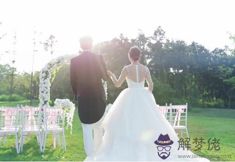 2019年國慶節可以結婚嗎 國慶節民政局上班嗎？(圖文)