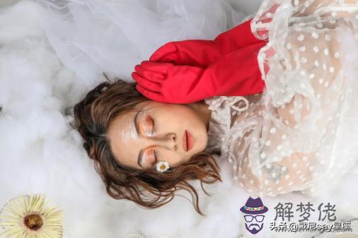 怎麼判斷水瓶女動心了，渣男和渣女的動心吻熱