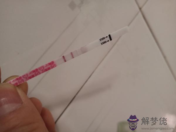 7、二杠一樣紅多久排卵:hiv弱陽和強陽的區別