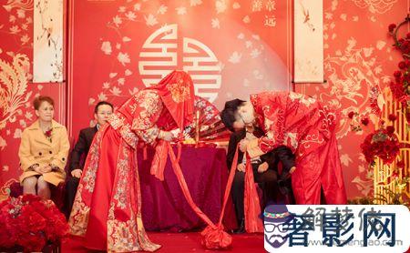 1、絕命婚配已經結婚三年怎麼化解:結婚都十幾年了，才知道是絕命婚，該怎麼辦？