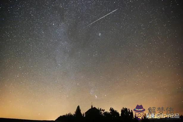 000年有一次特大流星雨，2000年流星雨時間表"