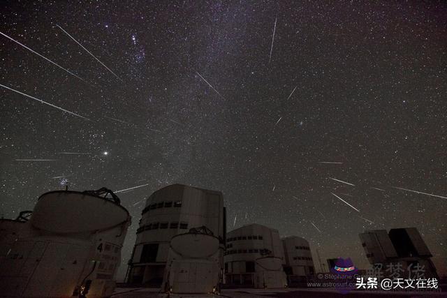 雙子座唯美星空圖片，雙子座壁紙星空少女