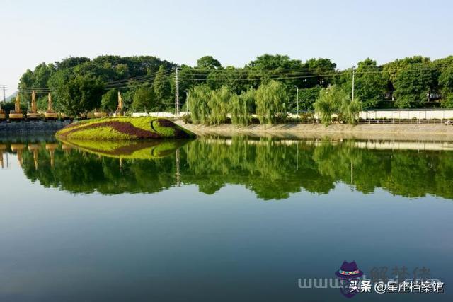 獅子男跟天蝎女座配嗎，巨蟹座男突然冷淡你