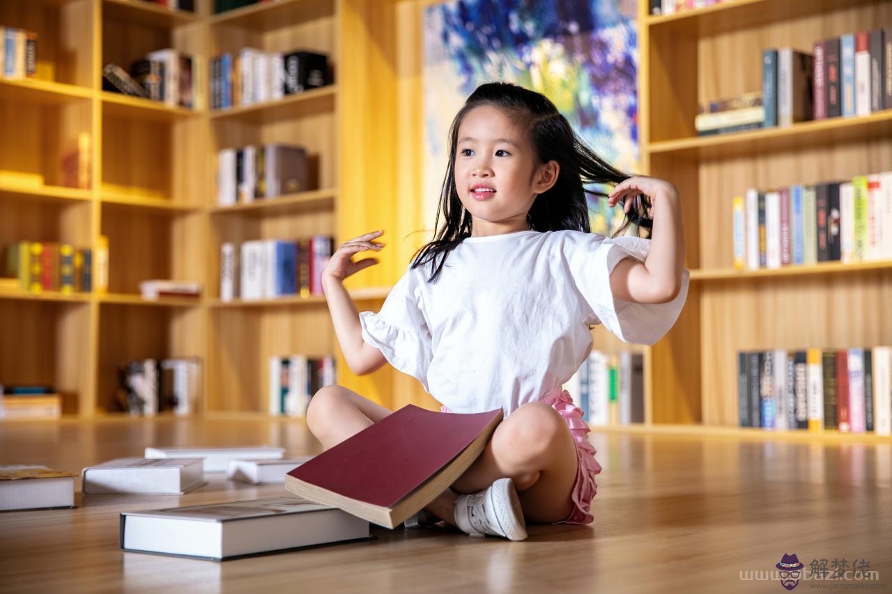 最適合女人穩重和優雅的網名 高雅有氣質女人網名