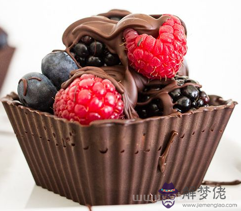 1月7日生日巧克力：朗姆情人（Almond Ganache with Rum Flavorin