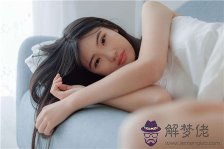 女人出軌后的明顯特征 看看身邊的女人有沒有