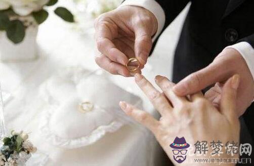 2018年狗年寡婦年適合結婚嗎