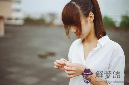 屬雞的女人什麽時候最迷人 第1张