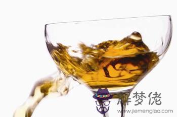 夢見喝酒飲酒是什麽預兆 第1张