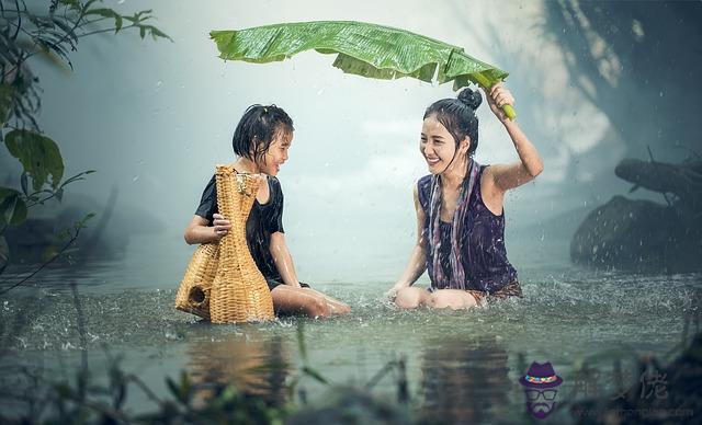 夢見下雨時躲雨是什麽意思 第1张