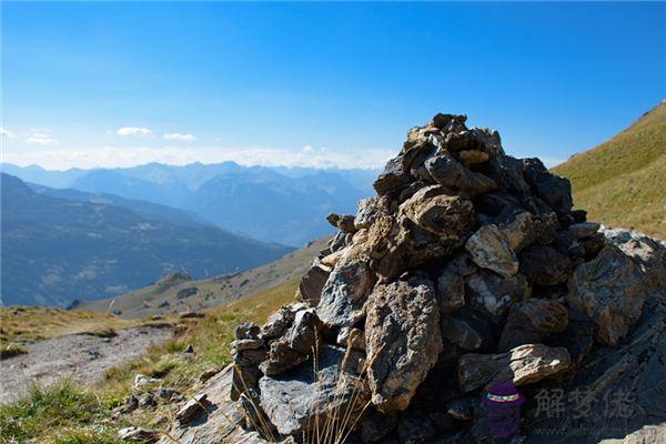 發夢夢到假山是什麼意思