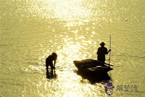 發夢夢到捉魚是什麼意思