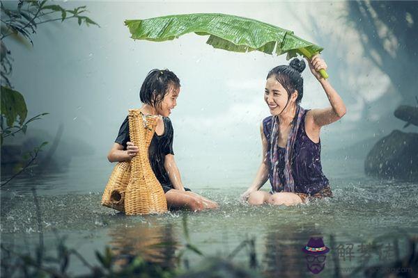 發夢夢到被雨淋是什麼意思