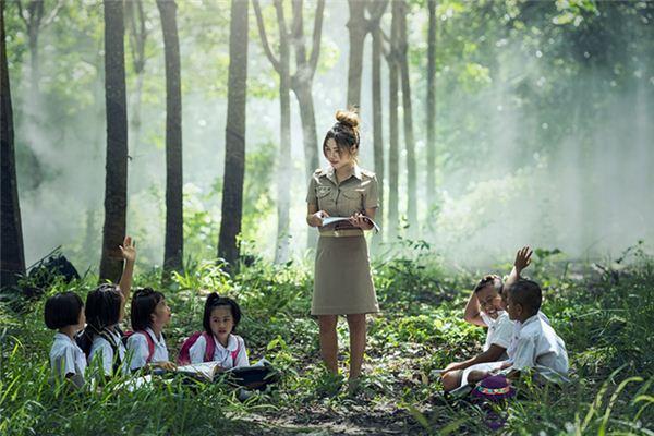 發夢夢到正在上課是什麼意思