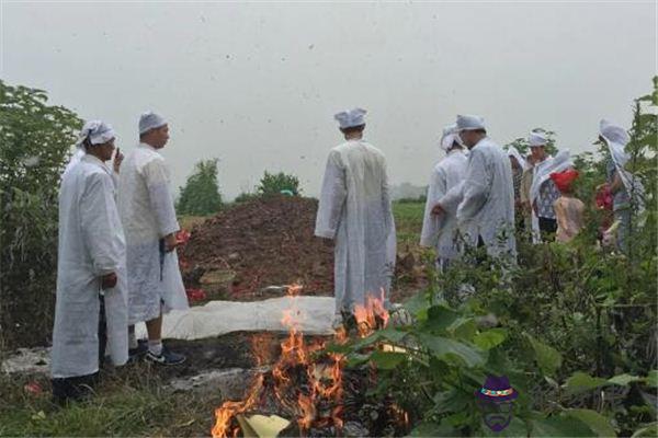 發夢夢到外公死去是什麼意思