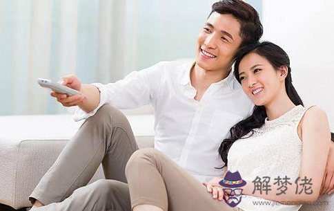 婚姻八字怎麼看合不合：生辰八字合不合，結婚方面