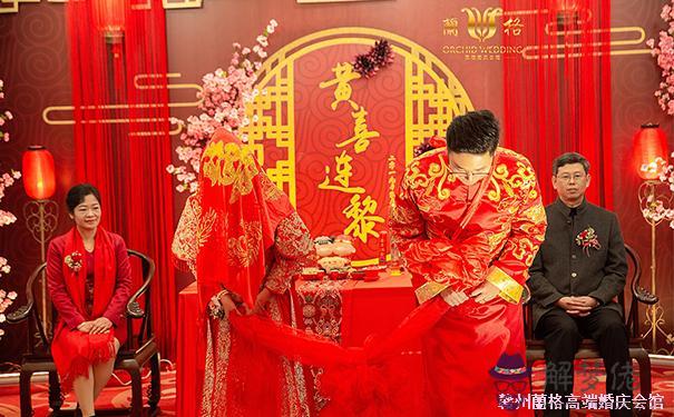 結婚日子在線測算免費：結婚吉日測算/在線等~~