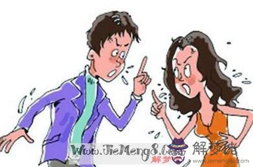 夢見丈夫非要和我離婚：昨晚夢到老公要和我離婚是怎麼回事